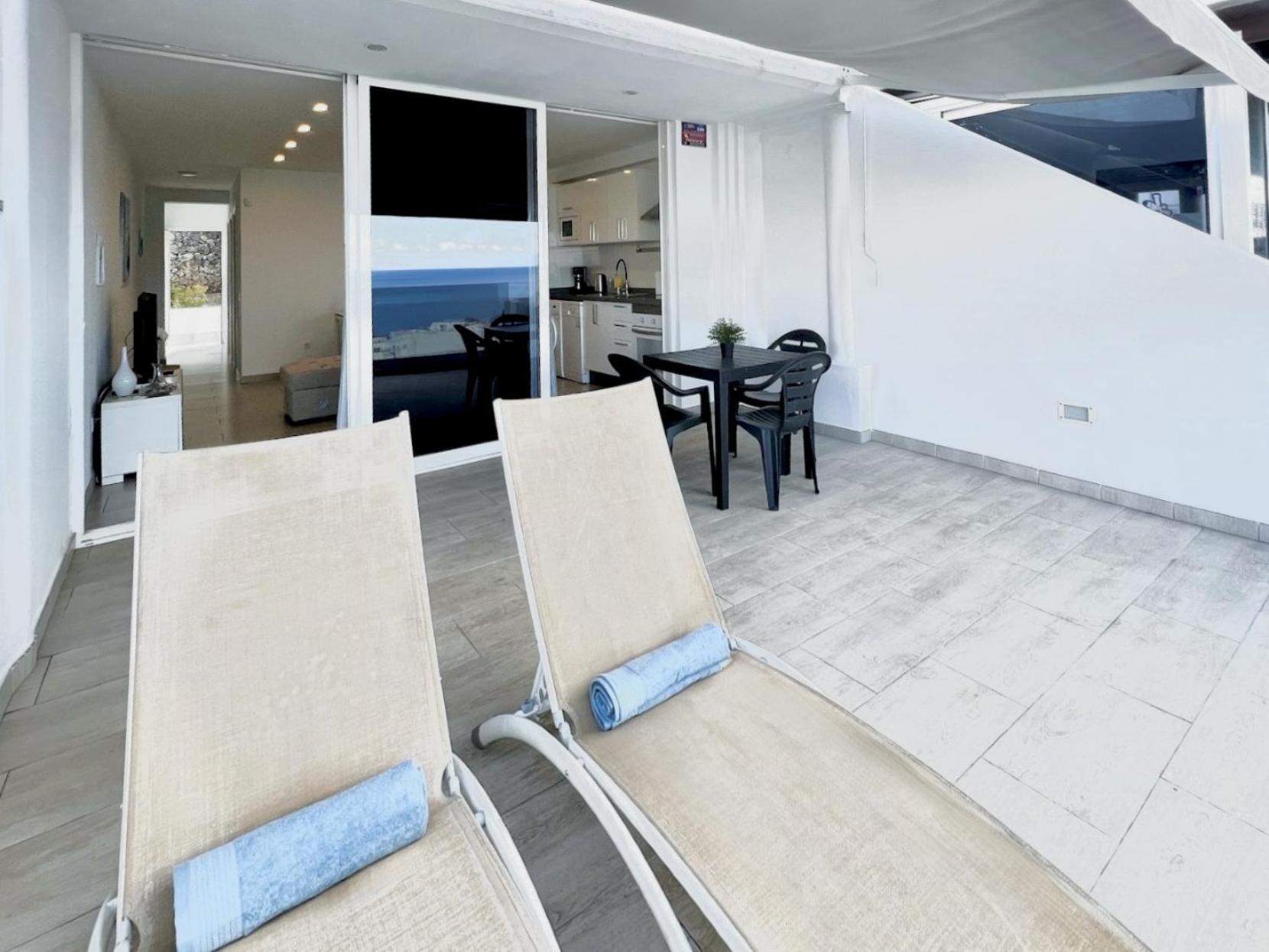 Villa Arthouse Sea View - Acquamarina E Zaffiro à Puerto del Carmen  Extérieur photo